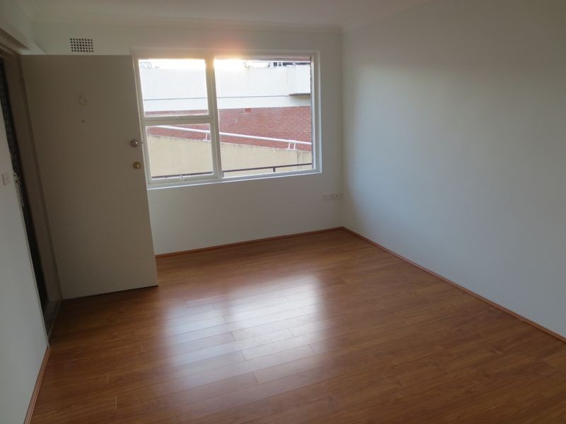 6/35 Oaks Avenue, Dee Why NSW 2099