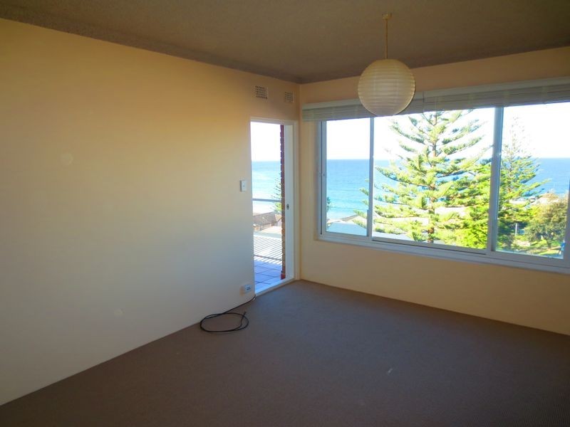 3/38 Beach Street, Curl Curl NSW 2096