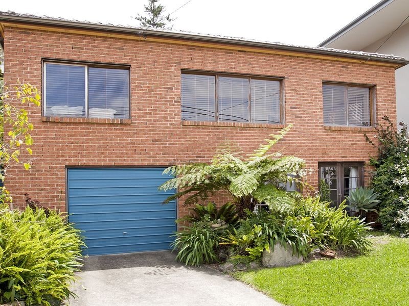 12 Ellen Street, Curl Curl NSW 2096