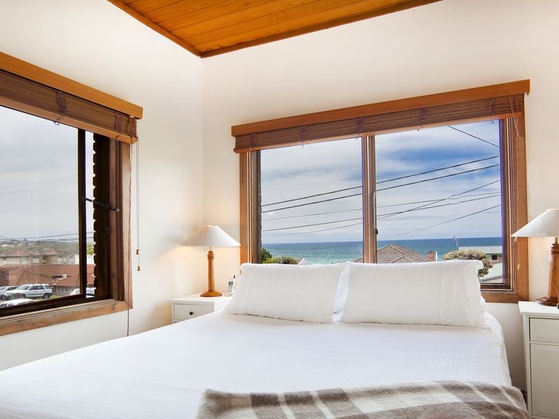 12 Ellen Street, Curl Curl NSW 2096