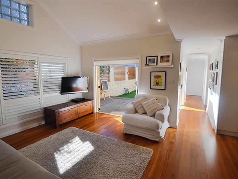 23a Foam Street, Freshwater NSW 2096