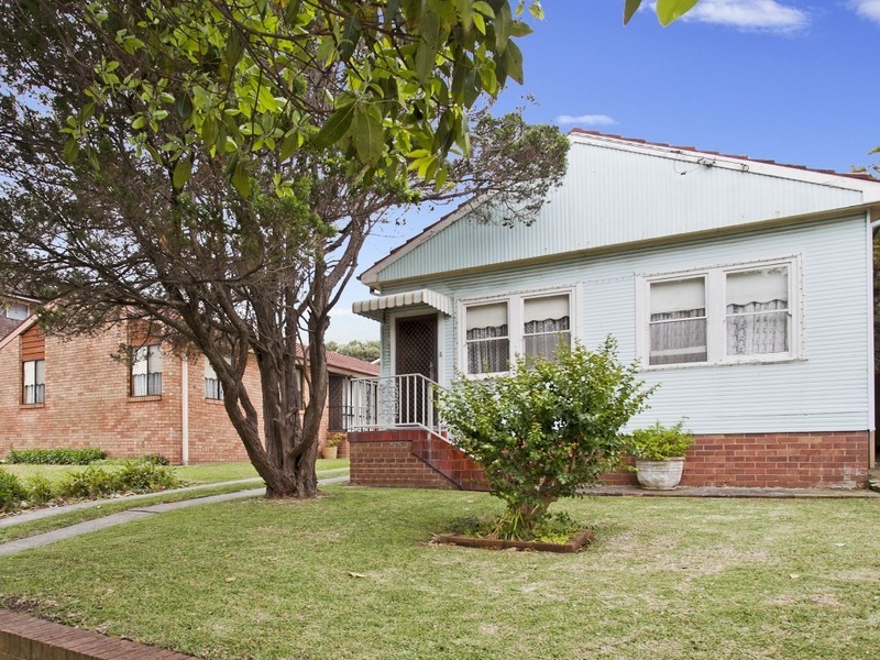 5 Soldiers Avenue, Freshwater NSW 2096