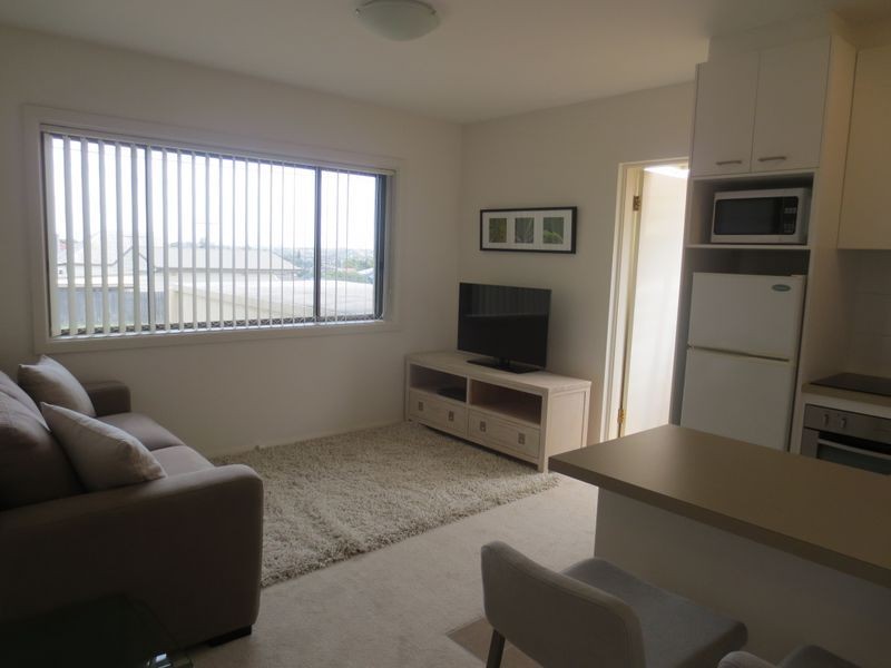 1/9 Wyadra Avenue, Freshwater NSW 2096