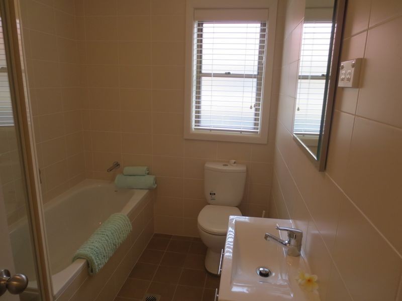 1/9 Wyadra Avenue, Freshwater NSW 2096