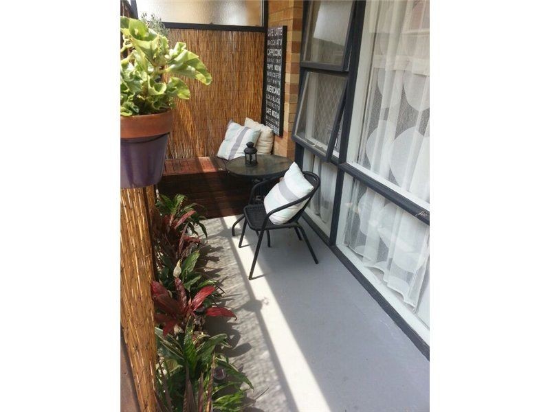 8/12 Mooramba Road, Dee Why NSW 2099