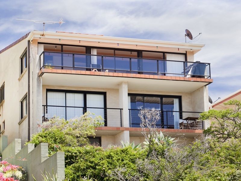 11 Farnell Street, Curl Curl NSW 2096