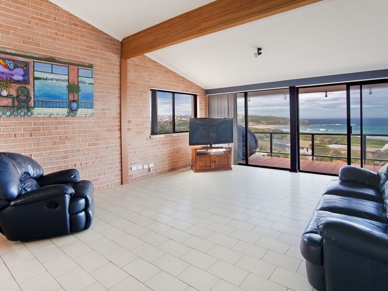11 Farnell Street, Curl Curl NSW 2096