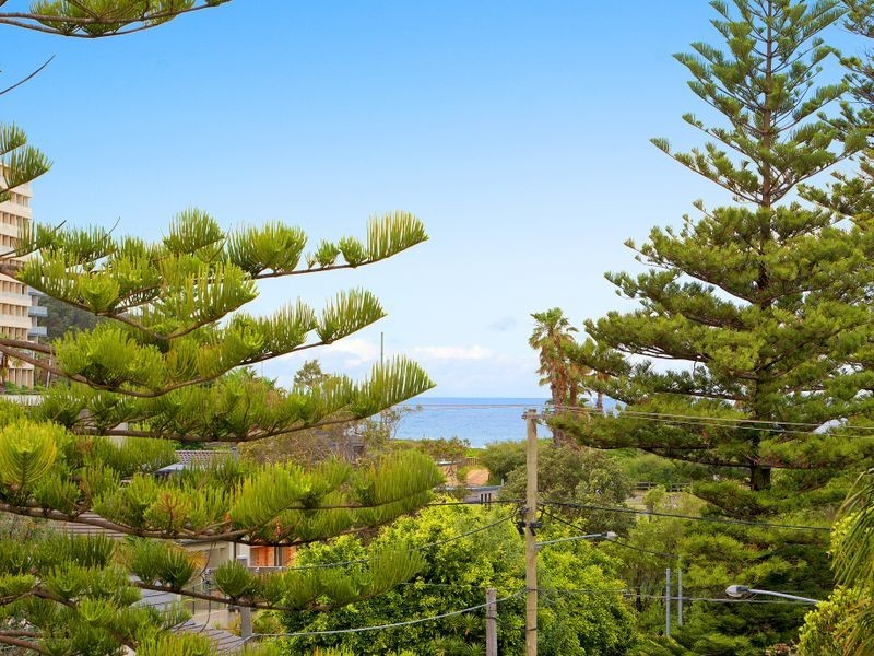 10/15 Kooloora Avenue, Freshwater NSW 2096