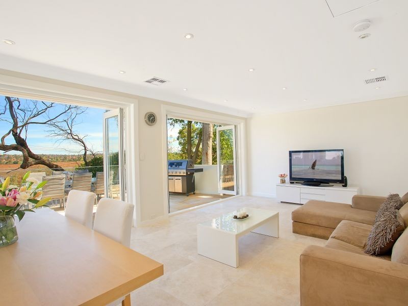 9 Martin Street, Freshwater NSW 2096