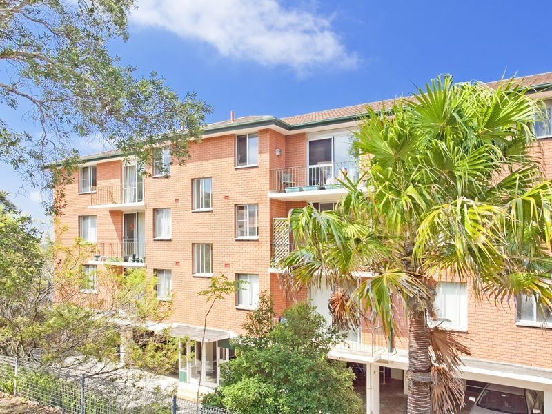 2/26 Waine Street, Freshwater NSW 2096