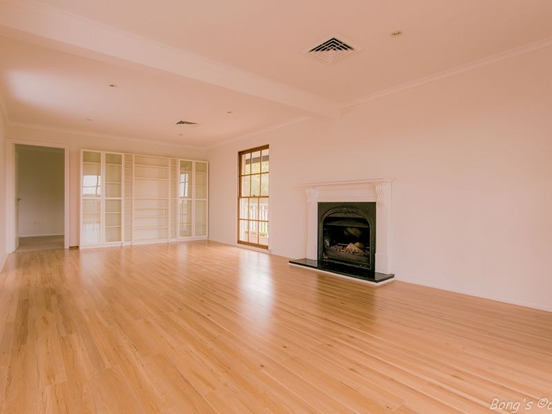 11 Lady Penrhyn Drive, Beacon Hill NSW 2100