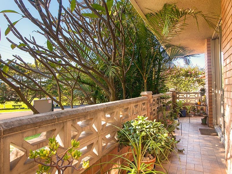 1/80 Wyadra Avenue, Freshwater NSW 2096