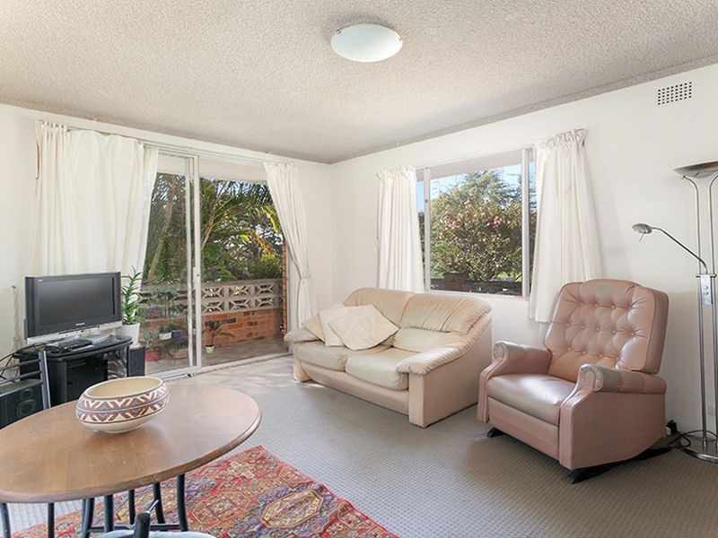 1/80 Wyadra Avenue, Freshwater NSW 2096