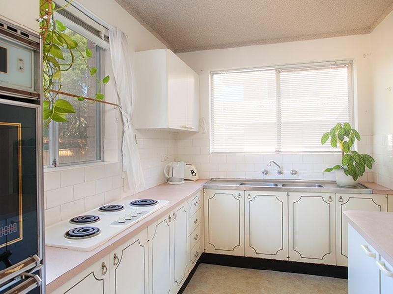 1/80 Wyadra Avenue, Freshwater NSW 2096