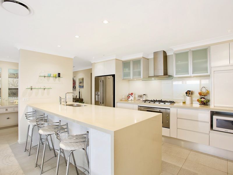 16 Abbott Road, North Curl Curl NSW 2099