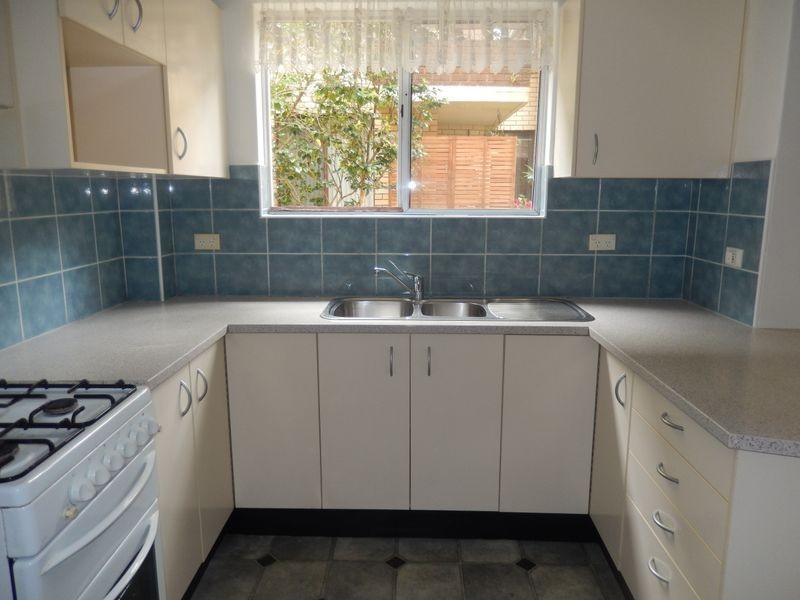 2/17 Waine Street, Freshwater NSW 2096