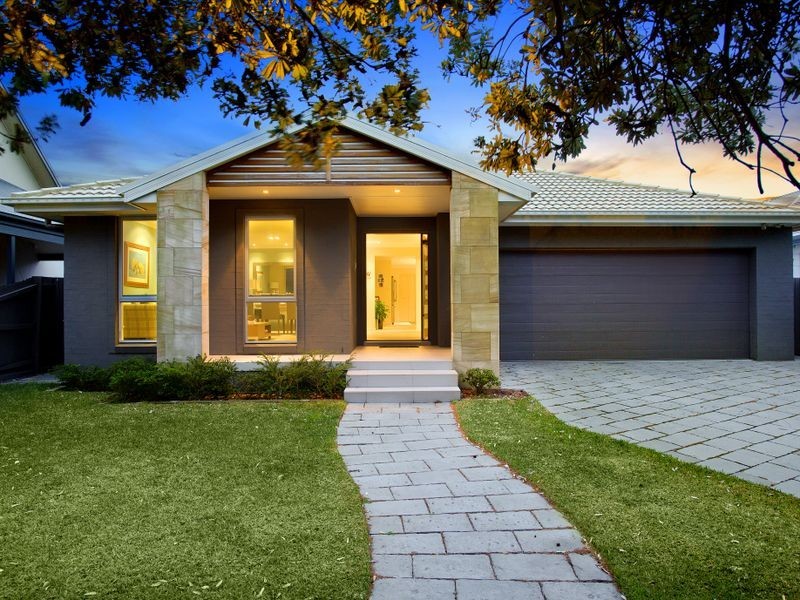 16 Abbott Road, North Curl Curl NSW 2099