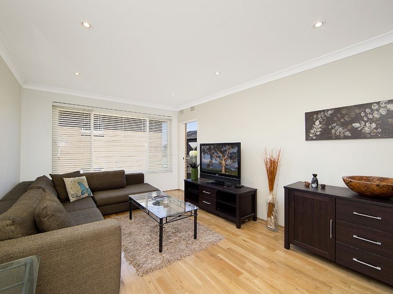 8/38 Beach Street, Curl Curl NSW 2096