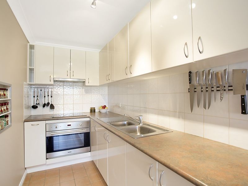 11/13-15 Francis St, Dee Why NSW 2099