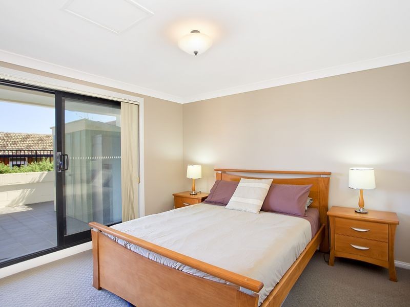 11/13-15 Francis St, Dee Why NSW 2099