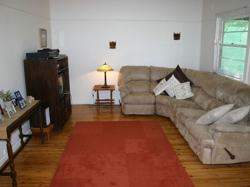 23 Jocelyn Street, North Curl Curl NSW 2099