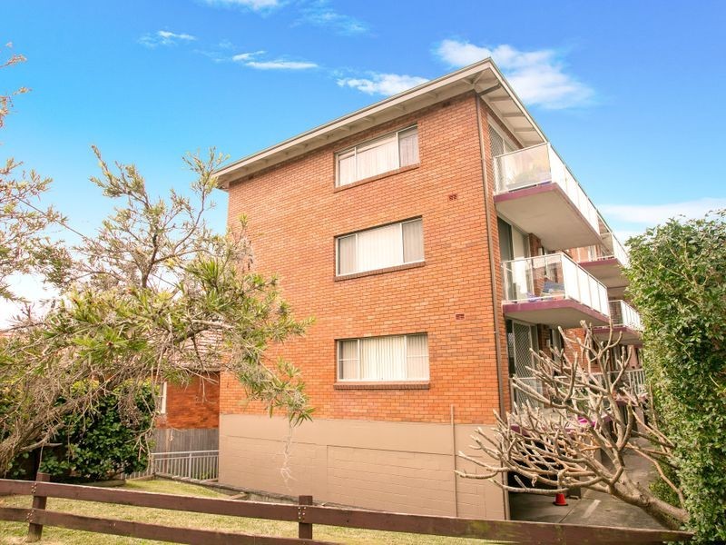 6/28 Undercliff Road, Freshwater NSW 2096