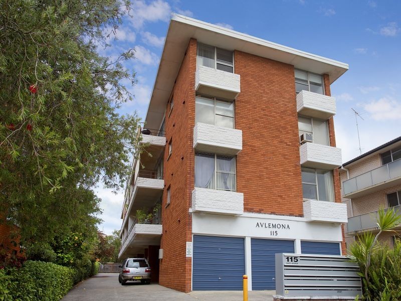 12/115 Oaks Ave, Dee Why NSW 2099