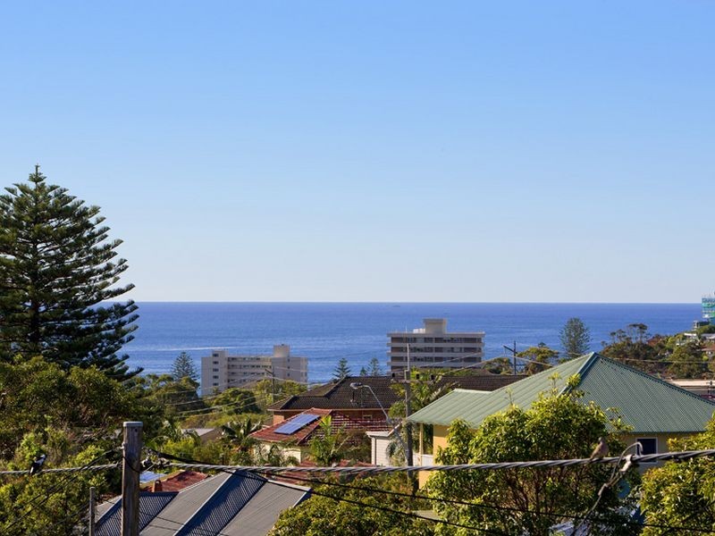 2/105A Soldiers Avenue, Freshwater NSW 2096