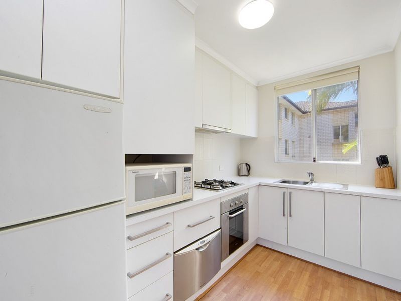 10/12 Ronald Avenue, Freshwater NSW 2096