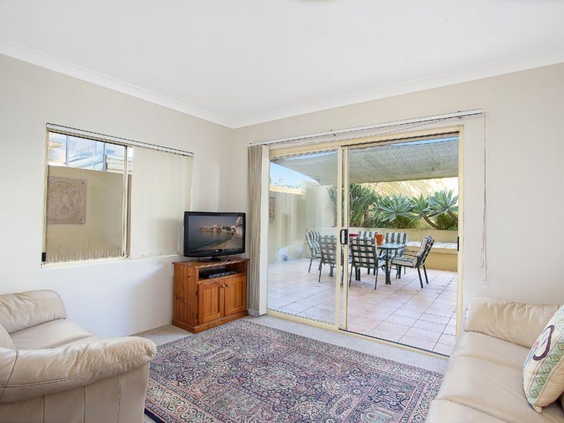 2/71 Evans Street, Freshwater NSW 2096