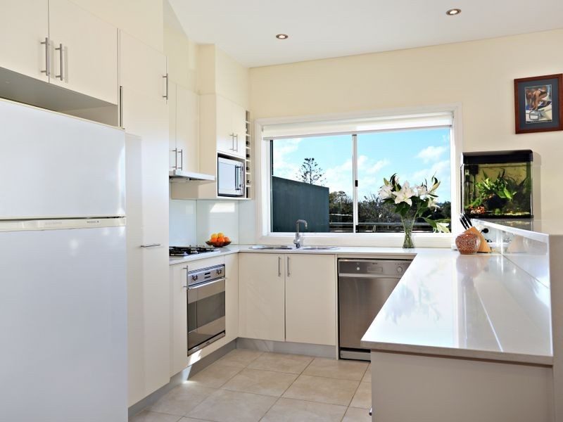 8/6-8 Lawrence Street, Freshwater NSW 2096