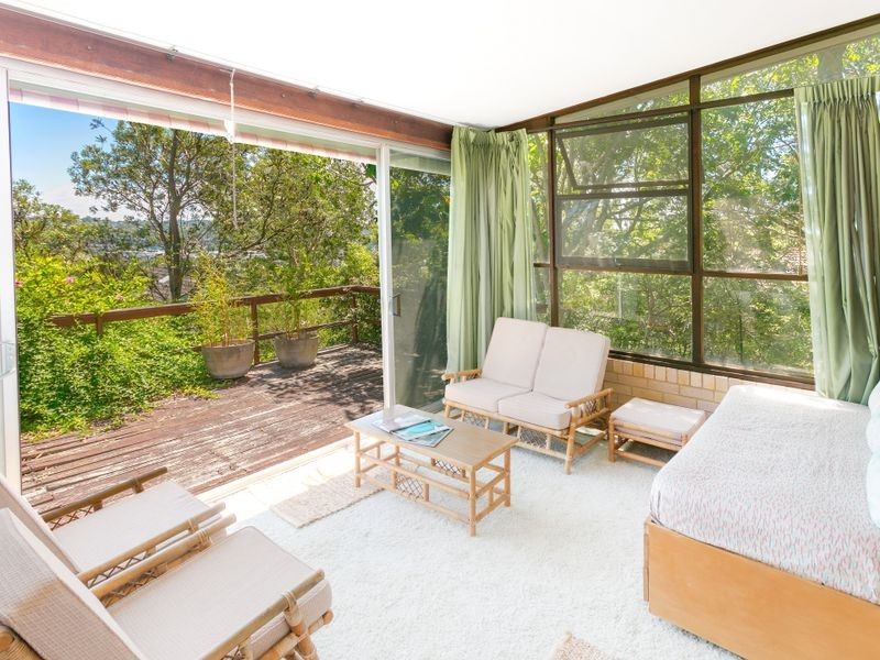 15a Ozone Street, Freshwater NSW 2096