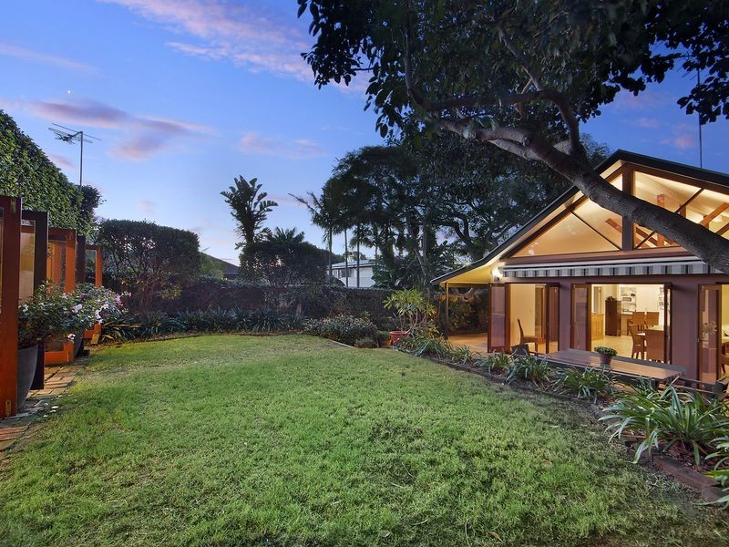 24 Brighton Street, Freshwater NSW 2096