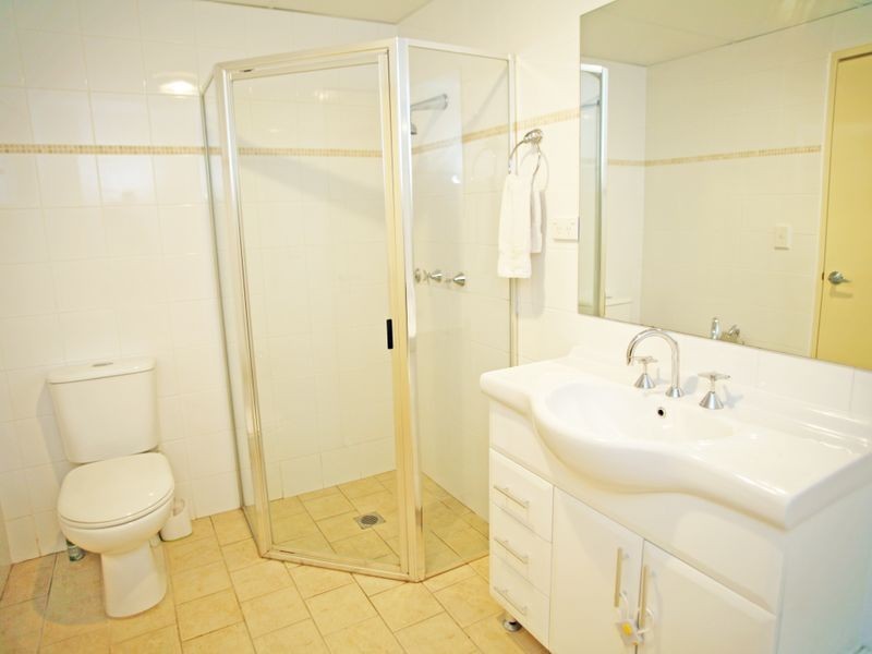 11/80 Old Pittwater Road, Brookvale NSW 2100