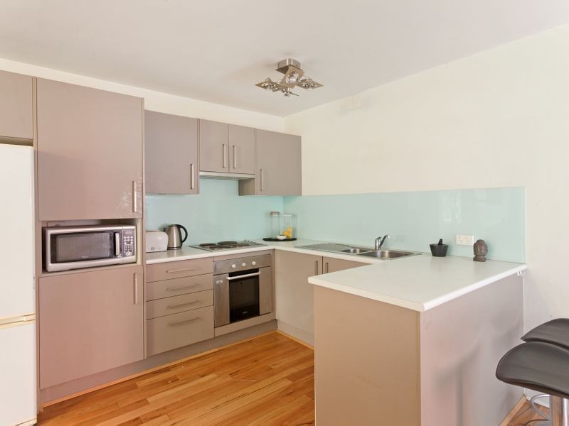 2/1 Murray Road, Freshwater NSW 2096