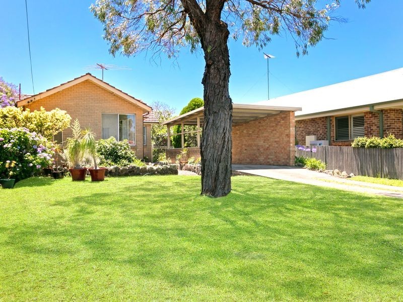 6 Robert Avenue, North Manly NSW 2100