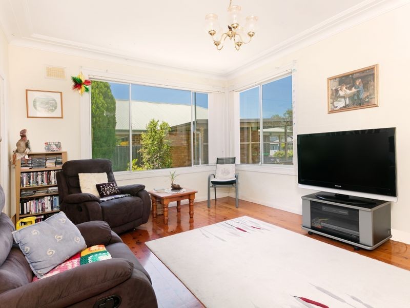 6 Robert Avenue, North Manly NSW 2100