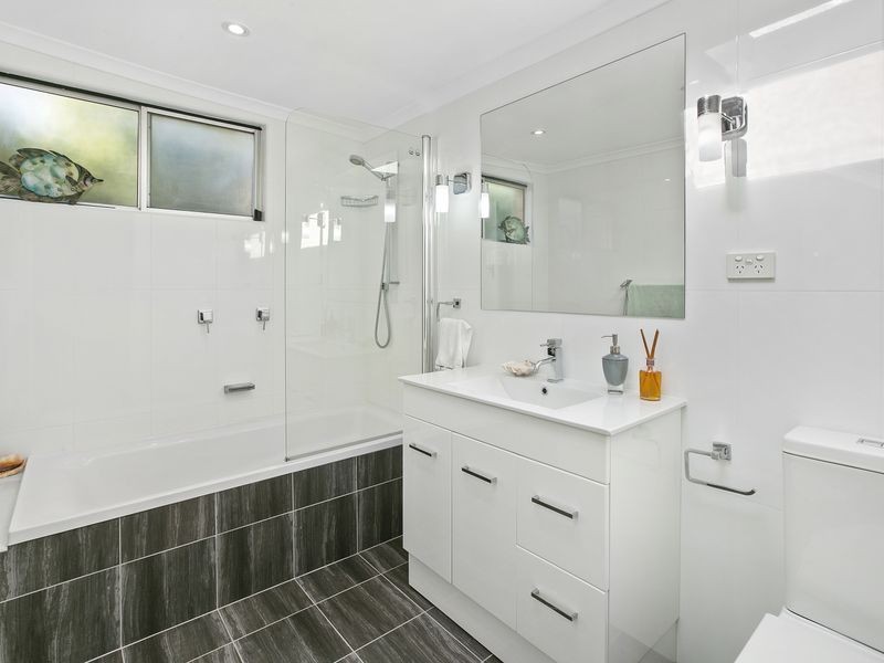 80 Soldiers Avenue, Freshwater NSW 2096