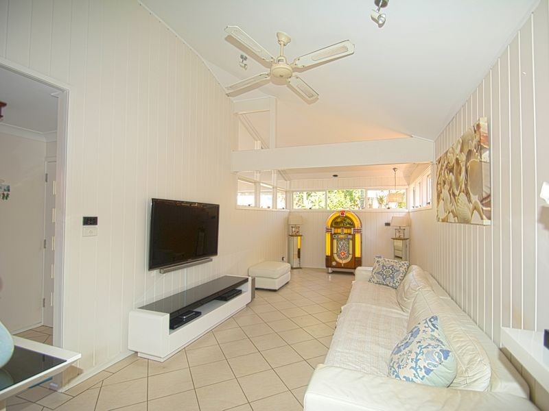 41 Gardere Avenue, Curl Curl NSW 2096