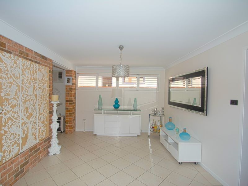 41 Gardere Avenue, Curl Curl NSW 2096