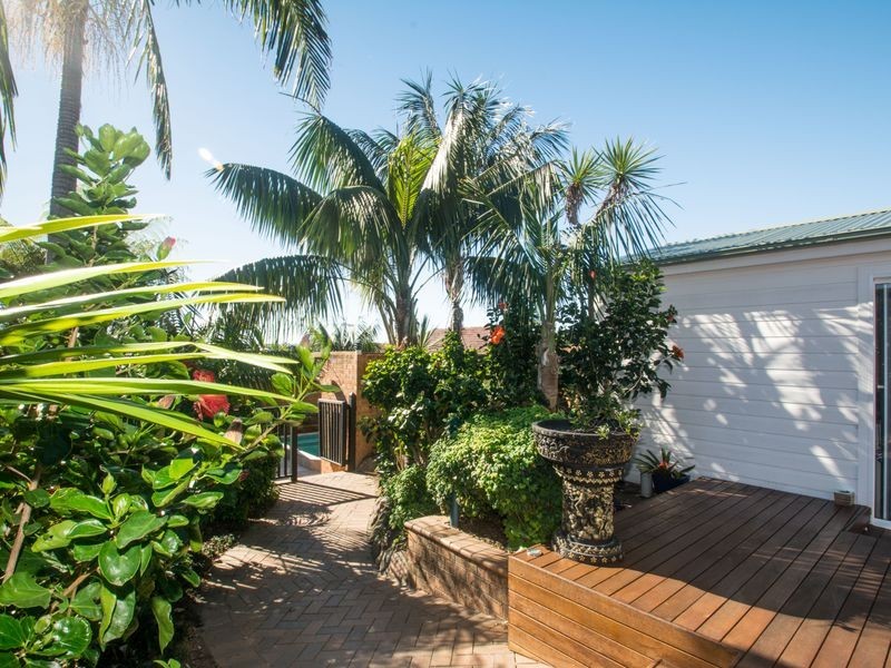 41 Gardere Avenue, Curl Curl NSW 2096