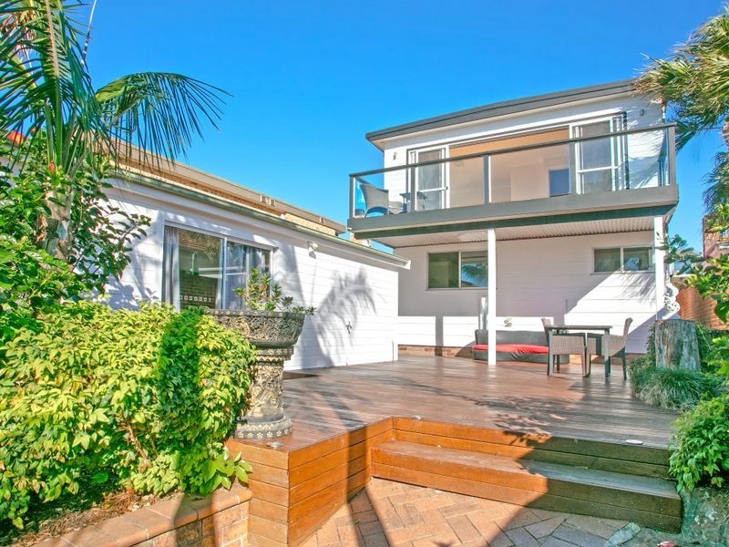 41 Gardere Avenue, Curl Curl NSW 2096