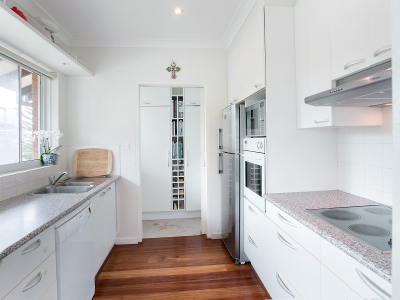 5/30-34 Kooloora Avenue, Freshwater NSW 2096