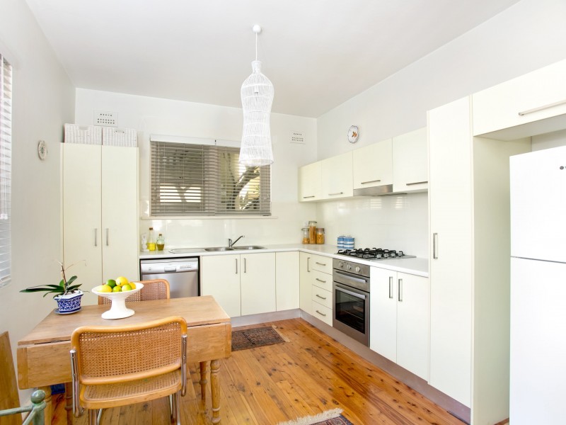 2/21 Moore Road, Freshwater NSW 2096