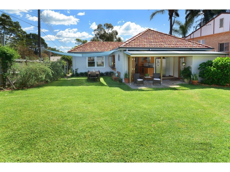 2 Bennett Street, Curl Curl NSW 2096