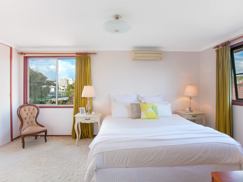 20 Kooloora Avenue, Freshwater NSW 2096