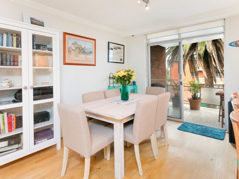 6/2 Greenwood Place, Freshwater NSW 2096