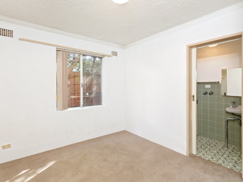 1/104 Wyadra Avenue, Freshwater NSW 2096