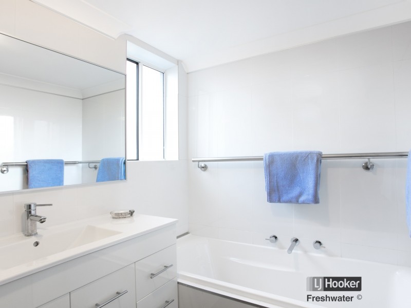 3/5 Clarence Avenue, Dee Why NSW 2099