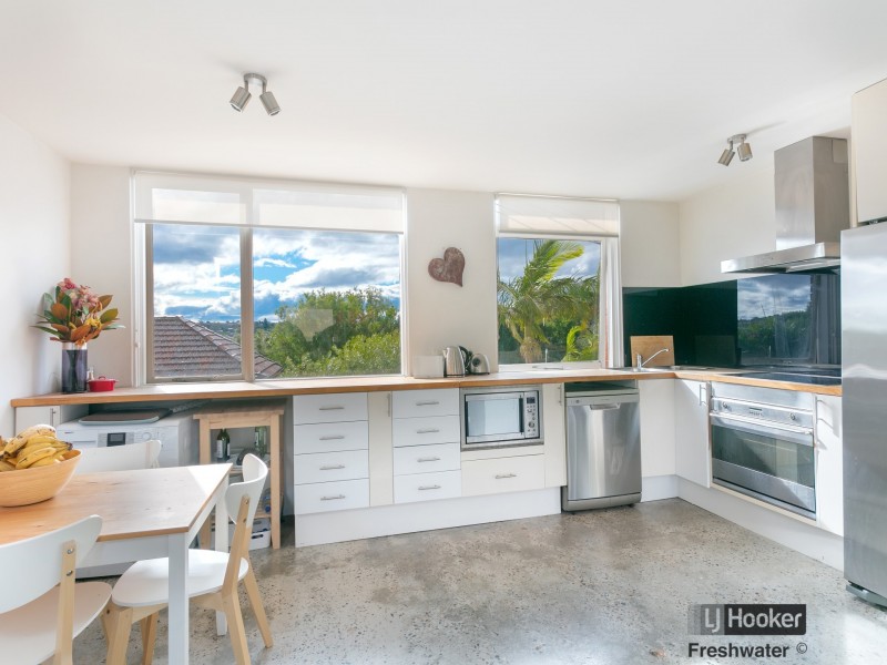 2/12a Corella Street, Freshwater NSW 2096